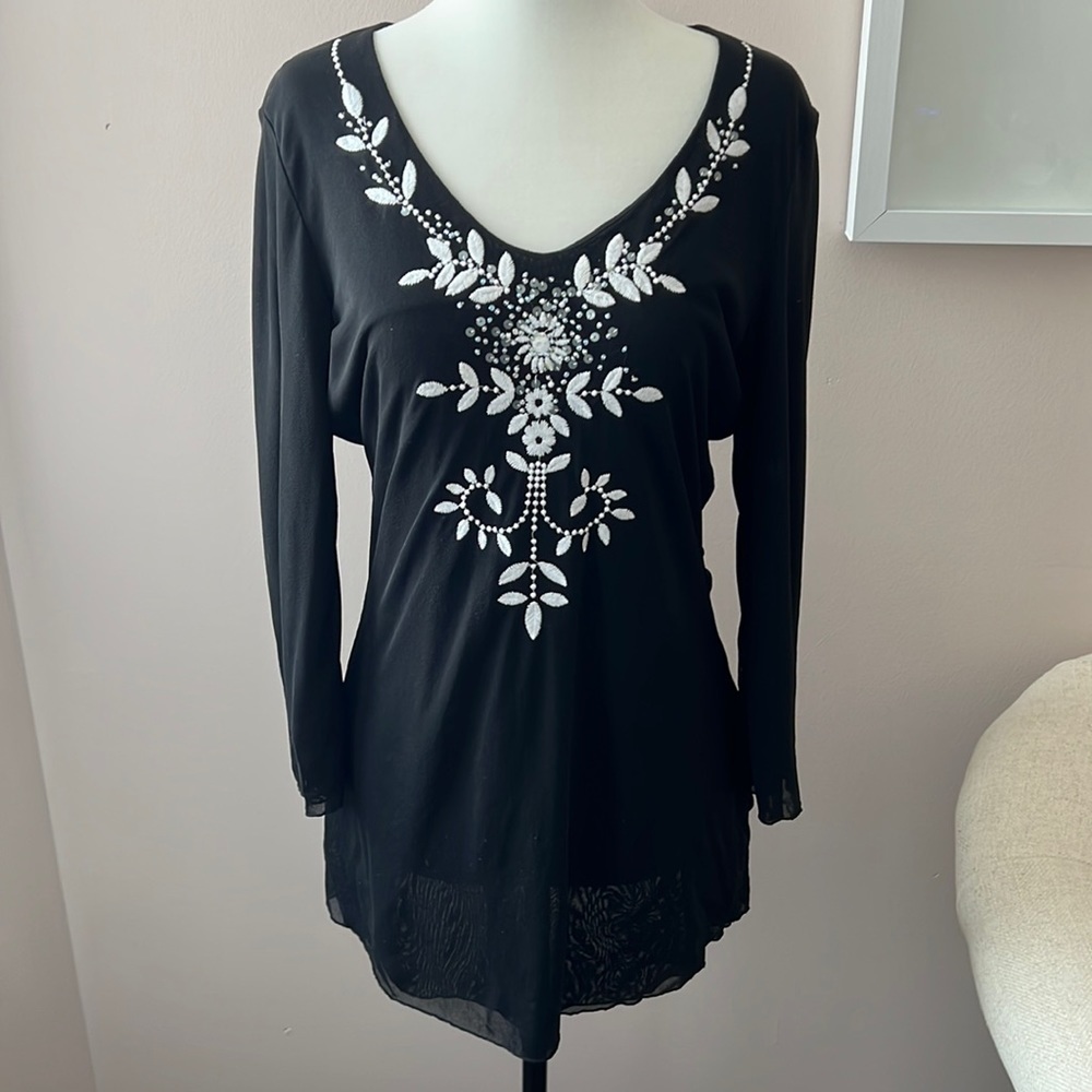 O By Oscar De La Renta l Black Long Sleeve Top